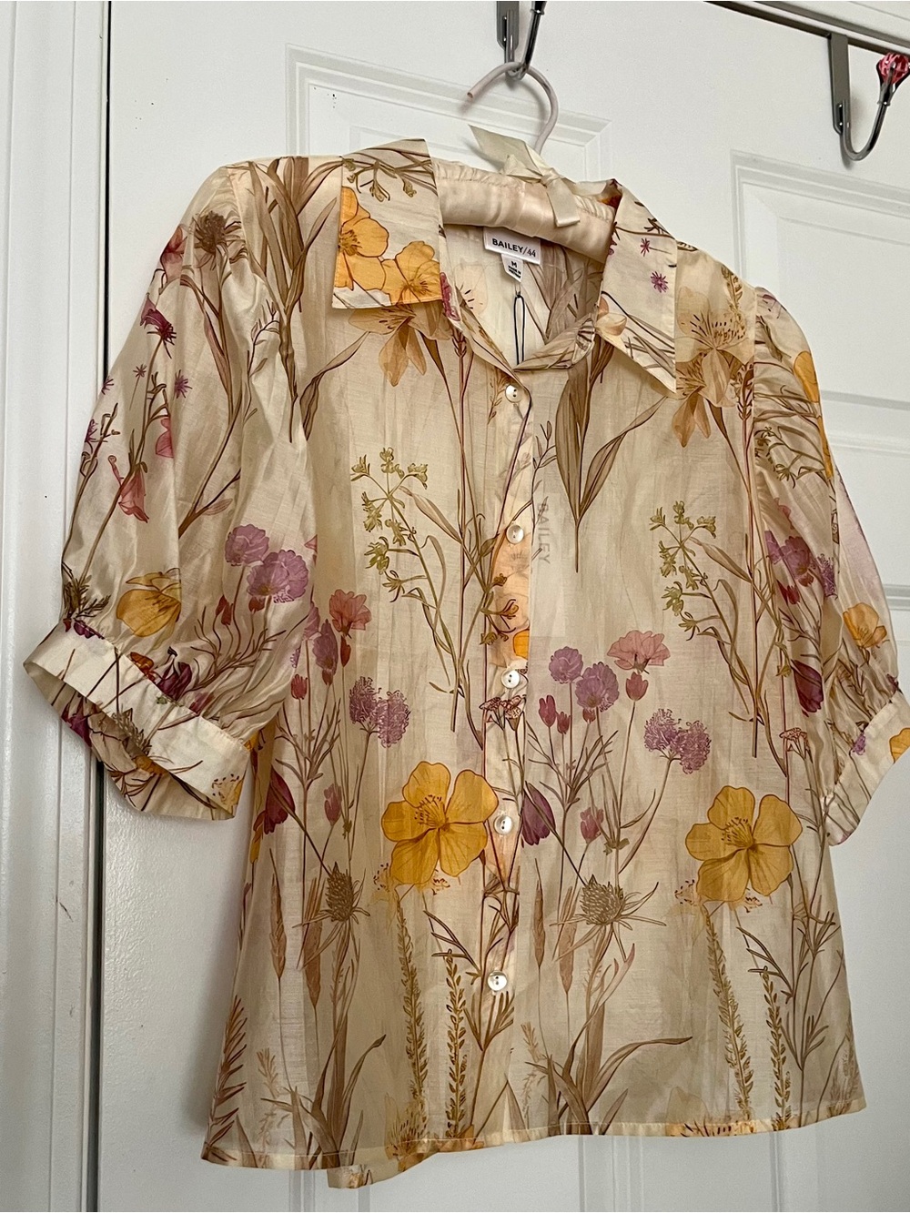 NWT Bailey 44 Cream Floral Button-Up Top with Yellow and Mauve Accents fairycore